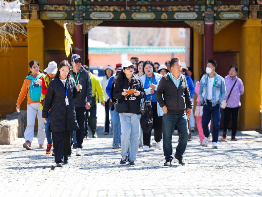 БНХАУ-ын аялал жуулчлалын компанийн удирдлагууд Улаанбаатар хоттой танилцлаа