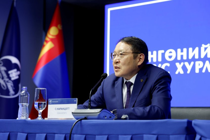 С.Наранцогт: Уул уурхайгаас бусад эдийн засгийн секторын өсөлт муу байгаа учраас мөнгөний бодлогыг огцом чангаруулж болохгүй байна